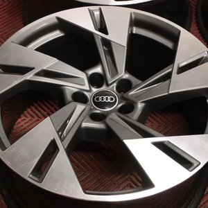 Kuva tuotteesta Alkuperäinen Audi