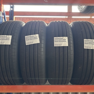 Kuva tuotteesta Goodyear Efficientgrip Performance