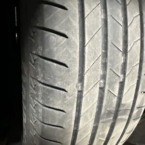 Kuva tuotteesta Bridgestone Alenza 001