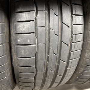 Kuva tuotteesta Hankook Ventus S1 Evo3
