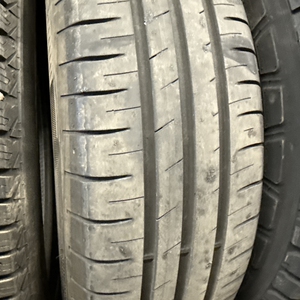 Kuva tuotteesta Goodyear Efficientgrip Performance