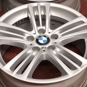 Kuva tuotteesta Alkuperäinen Bmw