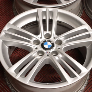 Kuva tuotteesta Alkuperäinen Bmw