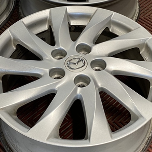 Kuva tuotteesta Alkuperäinen Mazda