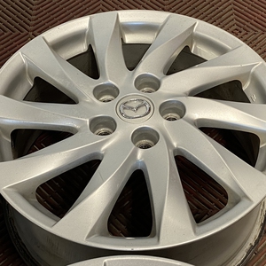 Kuva tuotteesta Alkuperäinen Mazda