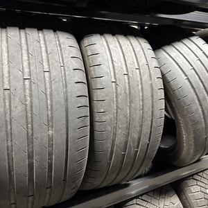 Kuva tuotteesta Nokian Hakka Black 3