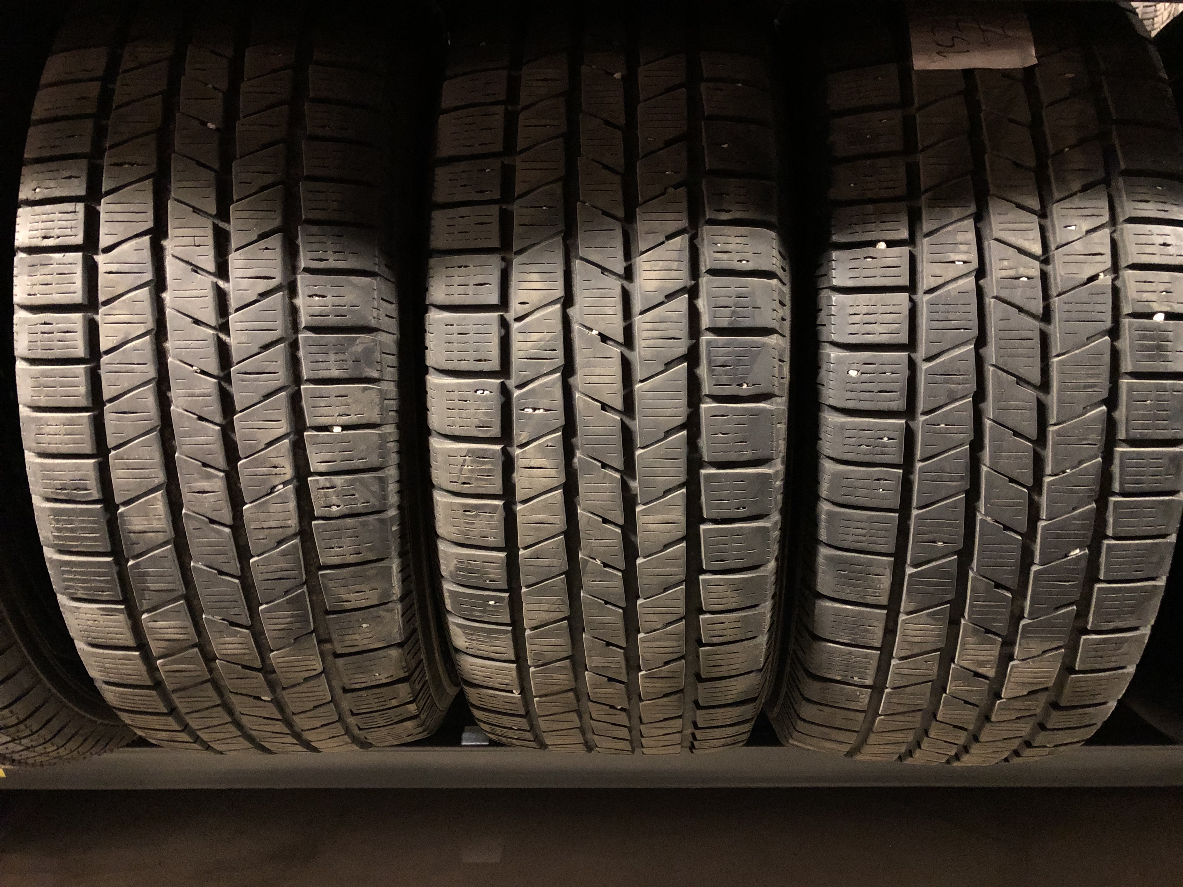 pirelli-scorpion-ice-snow-kitkarenkaat-235-55-18-104h-nettivanne-fi