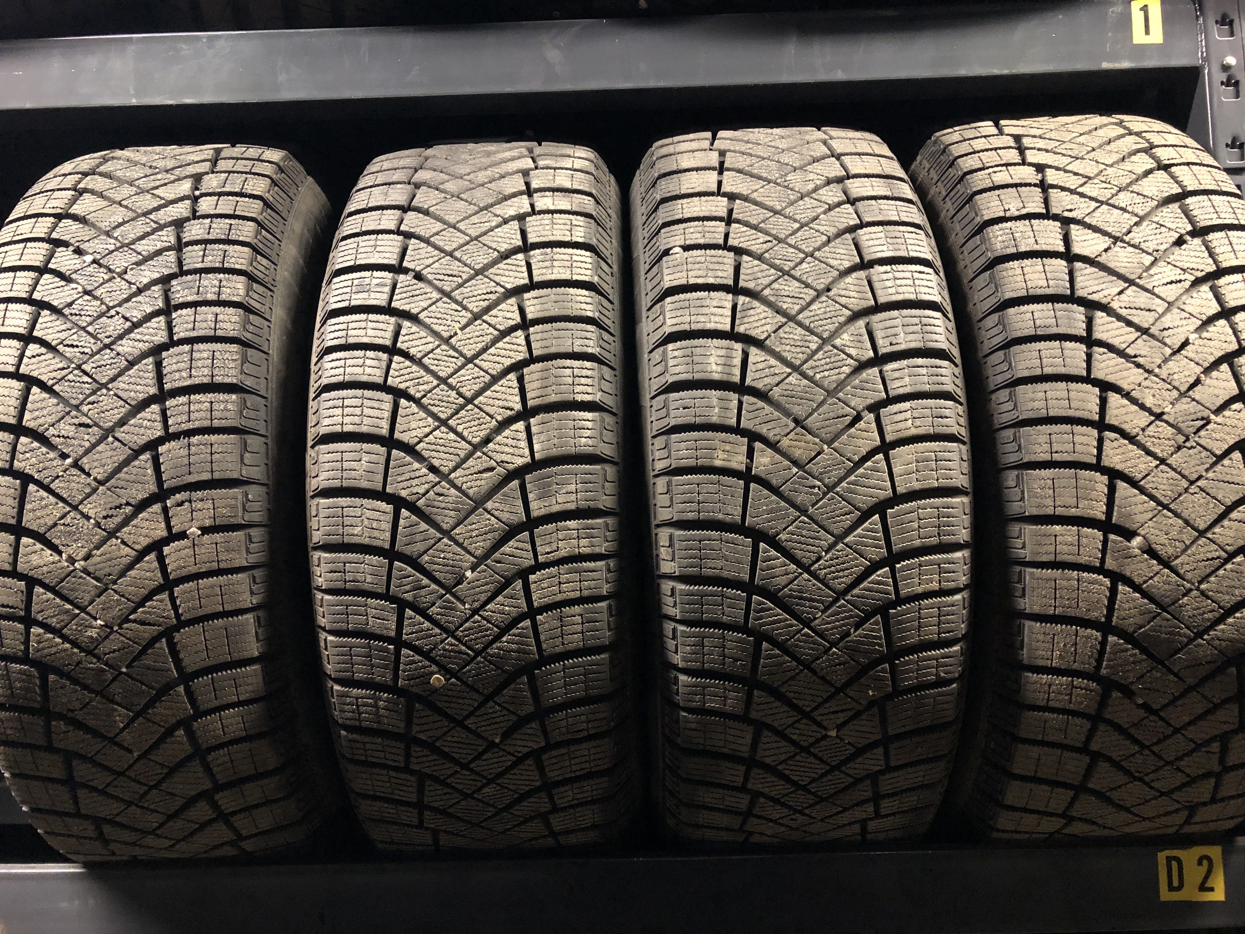 Резина пирелли айс. Pirelli Ice Zero fr. 265/65/17 Pirelli Ice Zero fr. Pirelli Ice Zero fr 185/65 r15. Шины Пирелли Ice Zero fr.