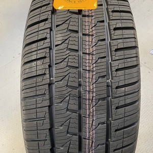 Kuva tuotteesta Continental Vancontact™ Camper M+s