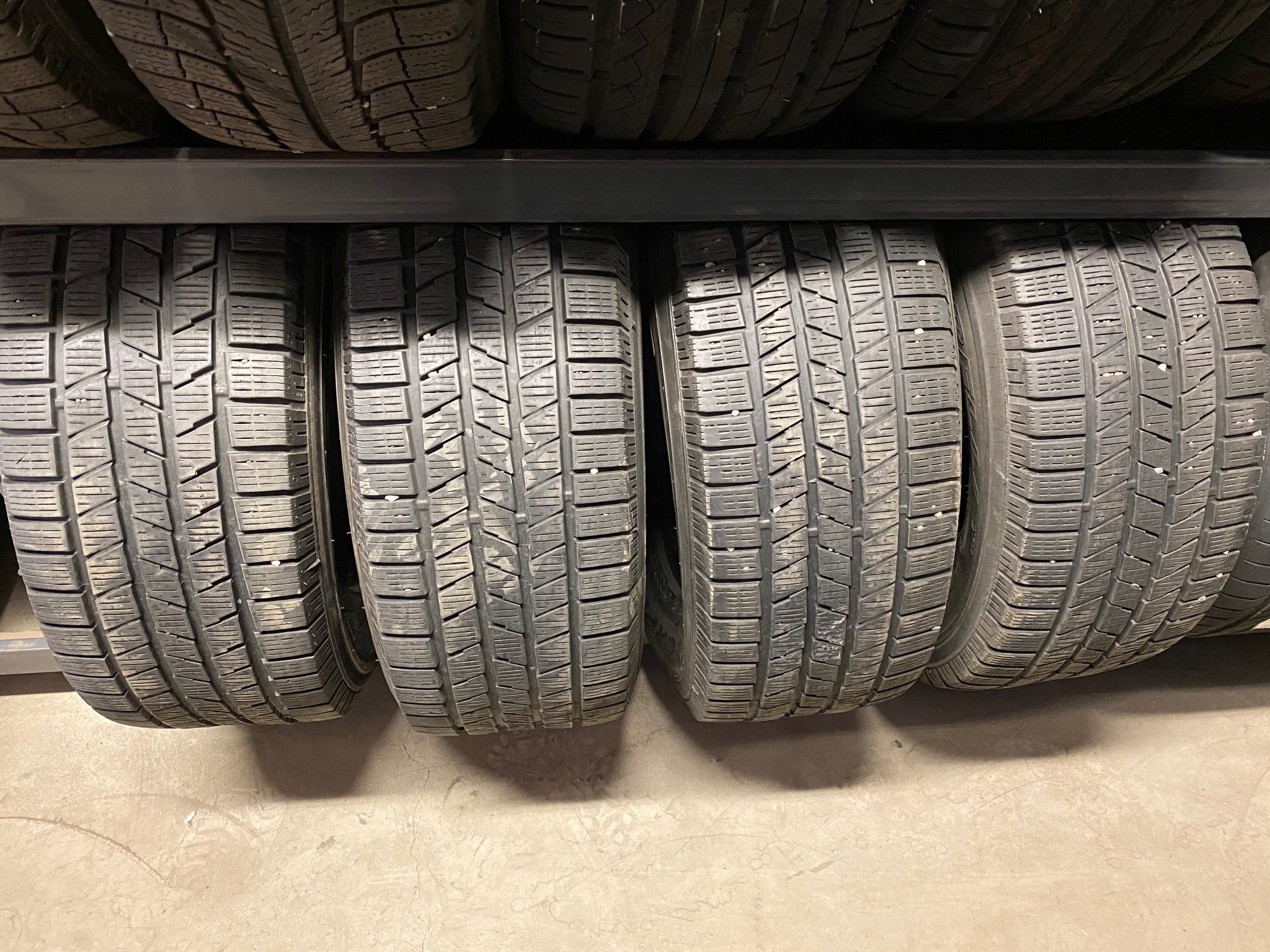 pirelli-scorpion-ice-snow-kitkarenkaat-265-65-17-112t-nettivanne-fi